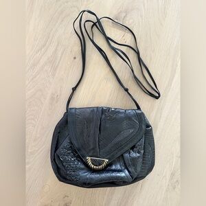 VTG Sharif Genuine Leather snake embossed purse handbag crossbody 1980s